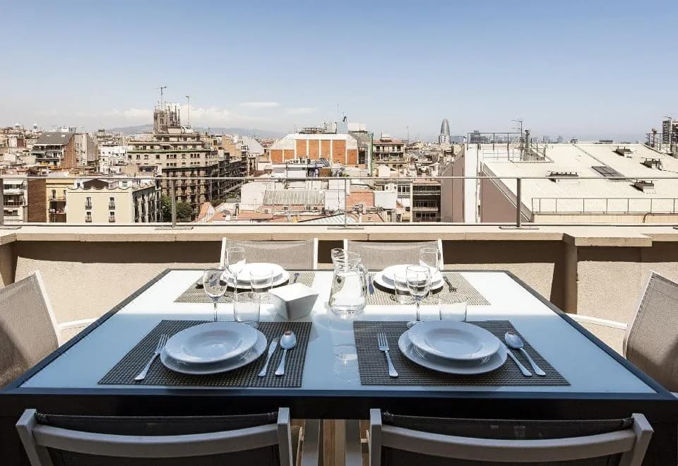 Arago312 Apartments