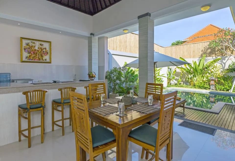 Kubal Villa & Restaurant
