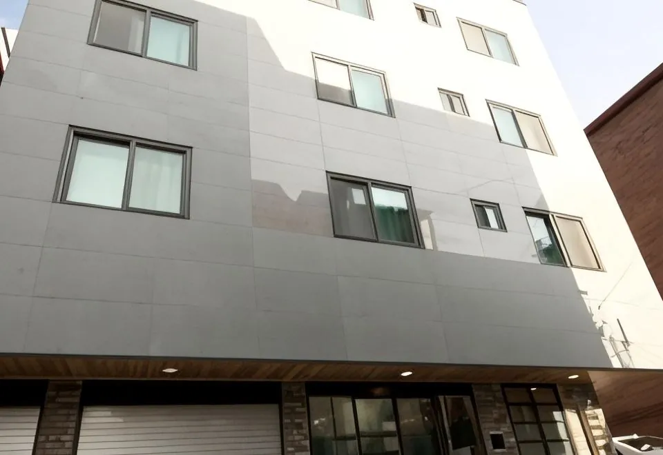 Twin Rabbit Guesthouse