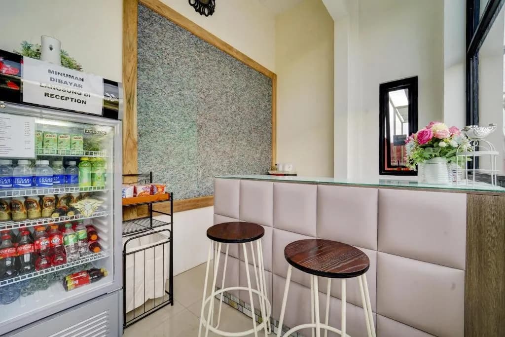 Super OYO 90778 River inn Malioboro