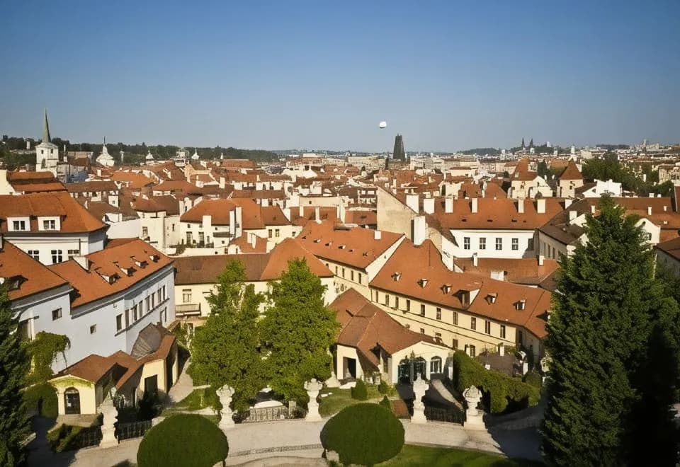 Hotel Golden Key Prague Castle