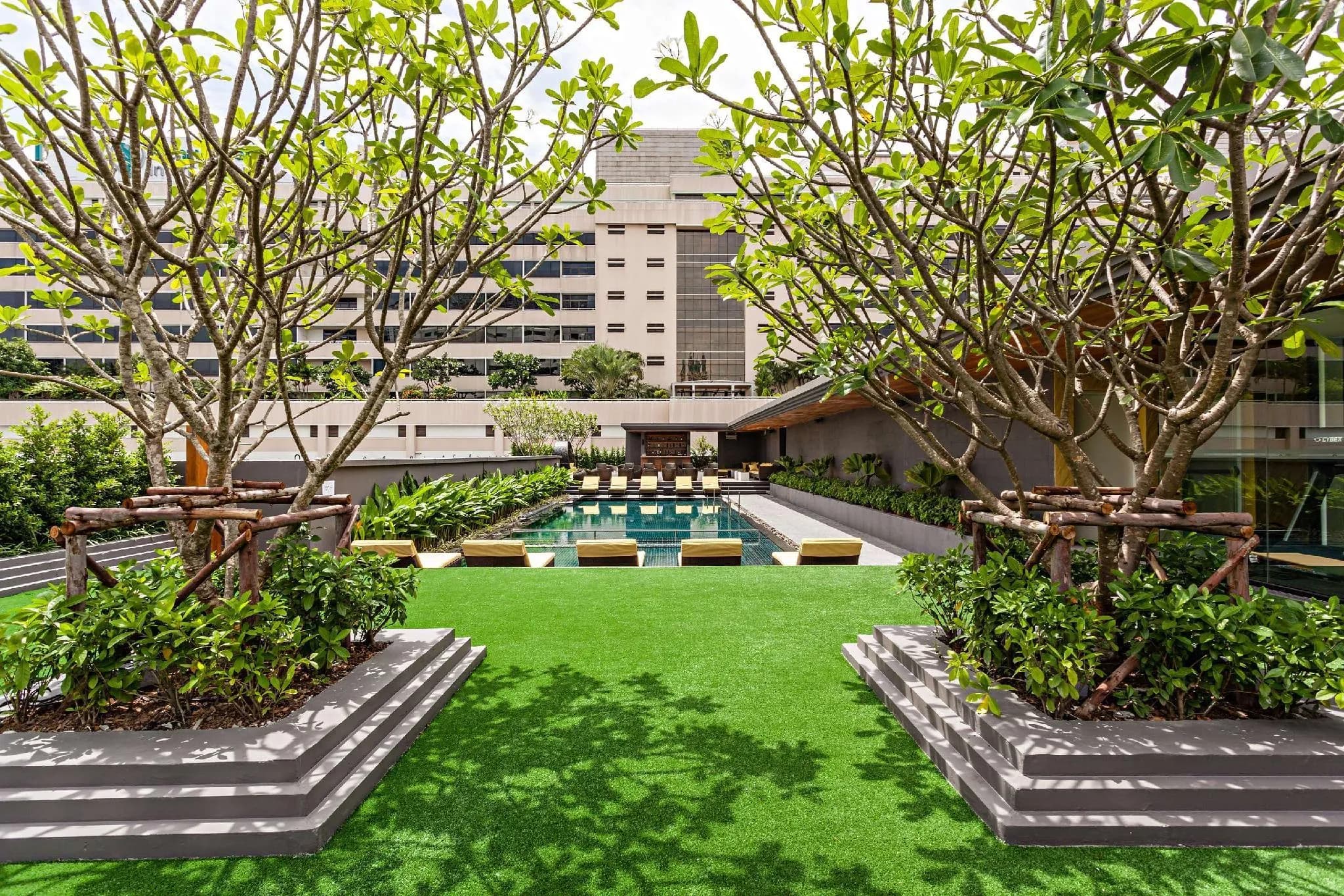 Best Western Plus Sukhumvit 1