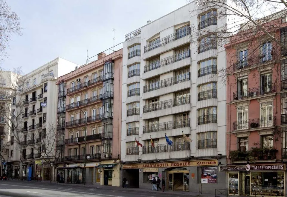 Aparto-Hotel Rosales