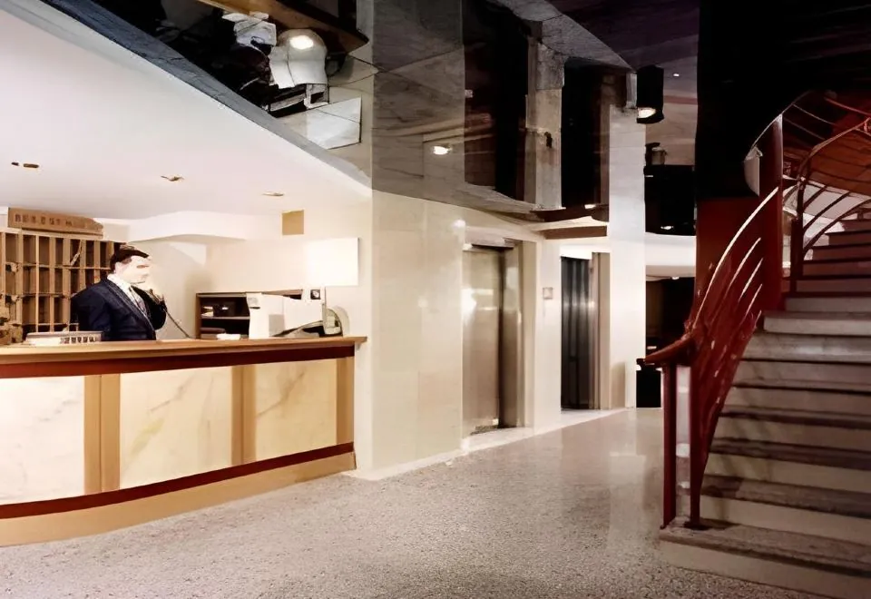Aparto-Hotel Rosales