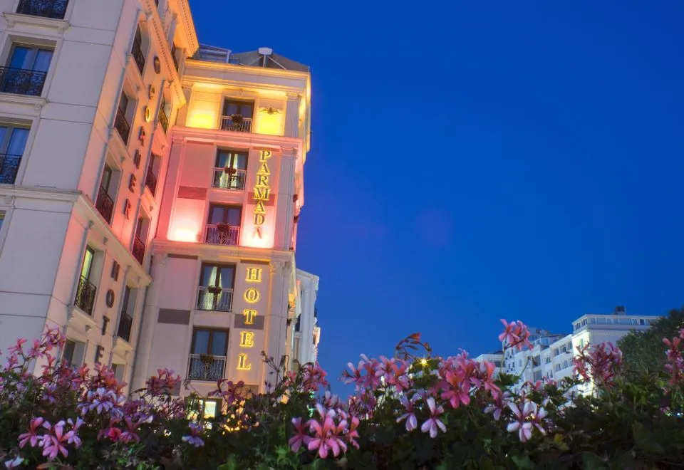 Parmada Hotel Old City