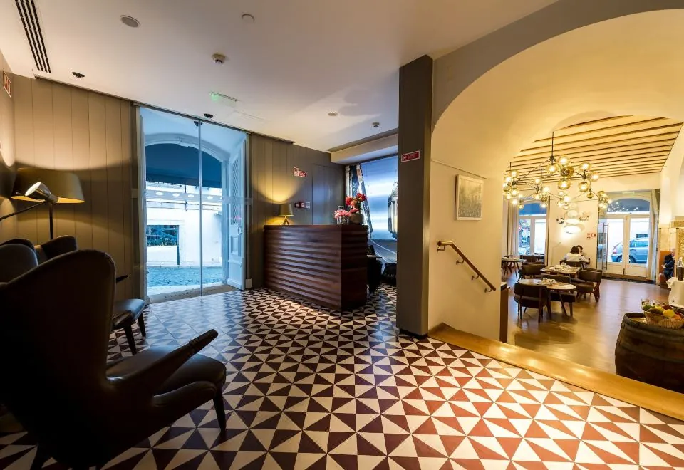 Lisboa Carmo Hotel