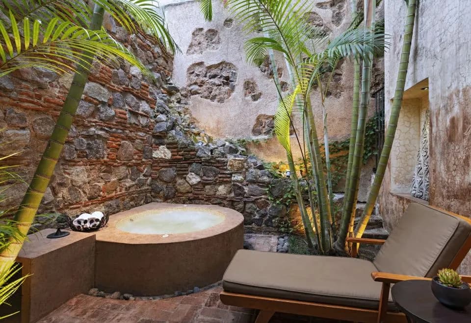 El Convento Boutique Hotel