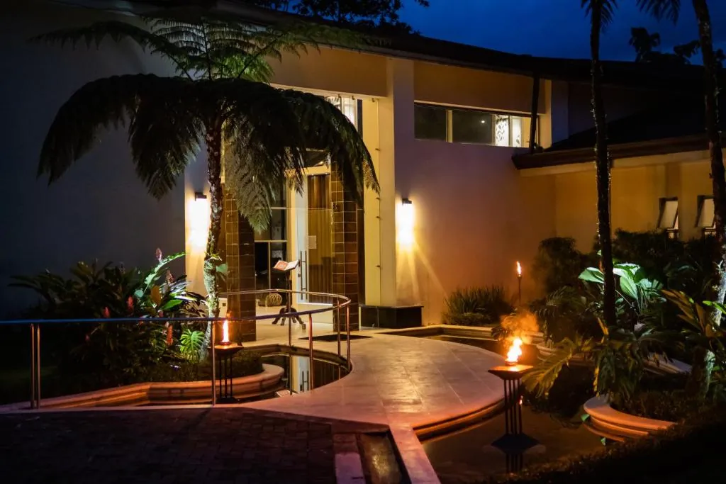 Hotel Lomas del Volcan