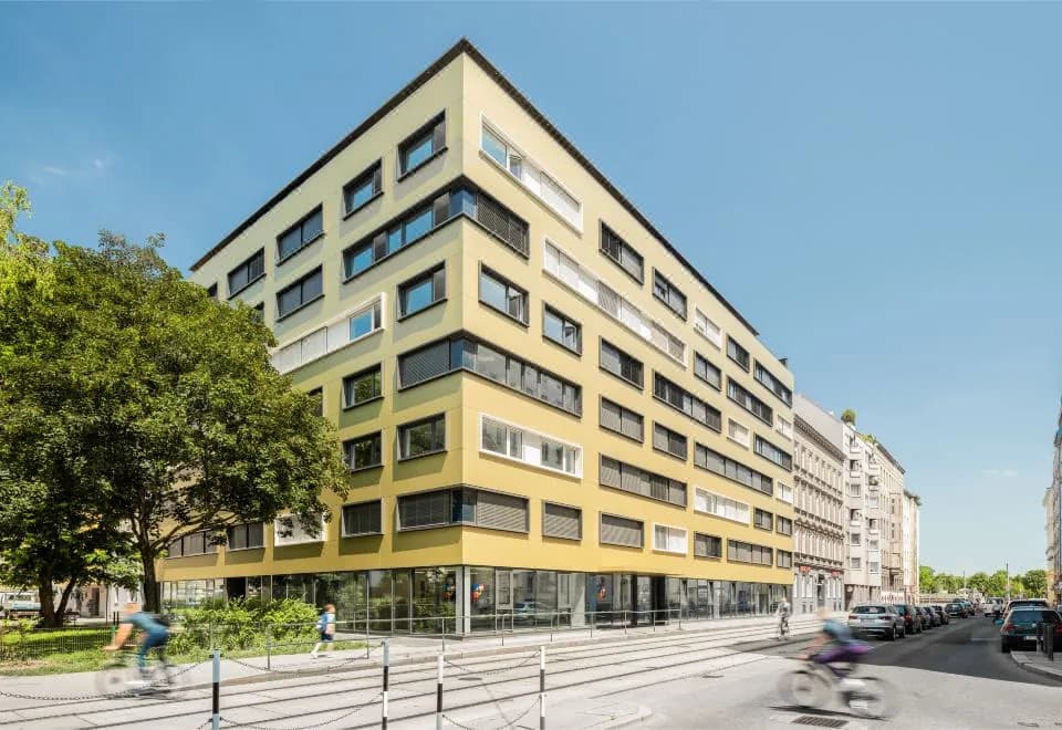 myNext - Hotel Leo