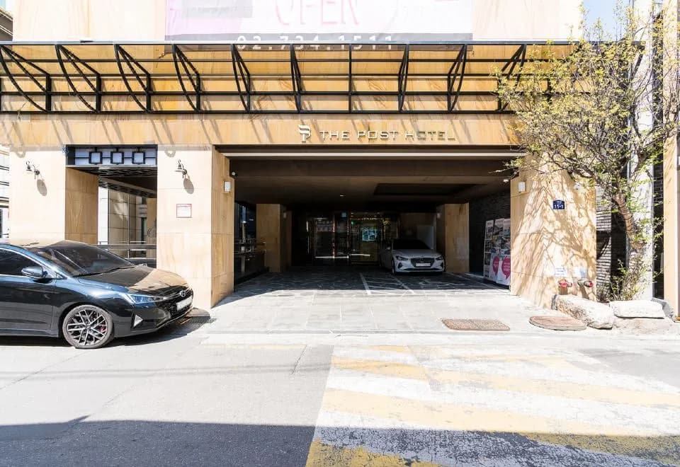 The Post Hotel