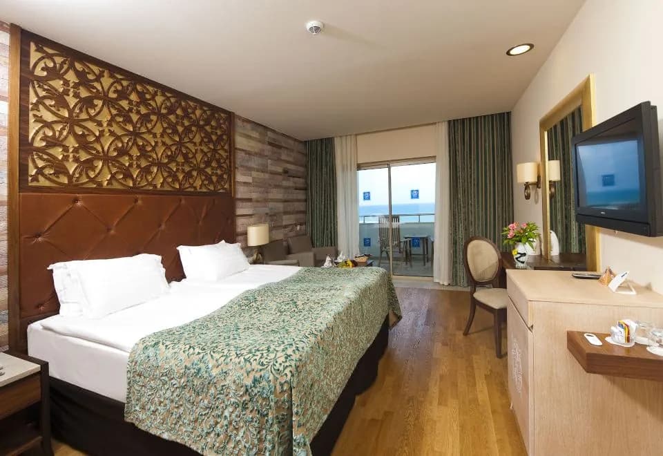 Melas Lara Hotel