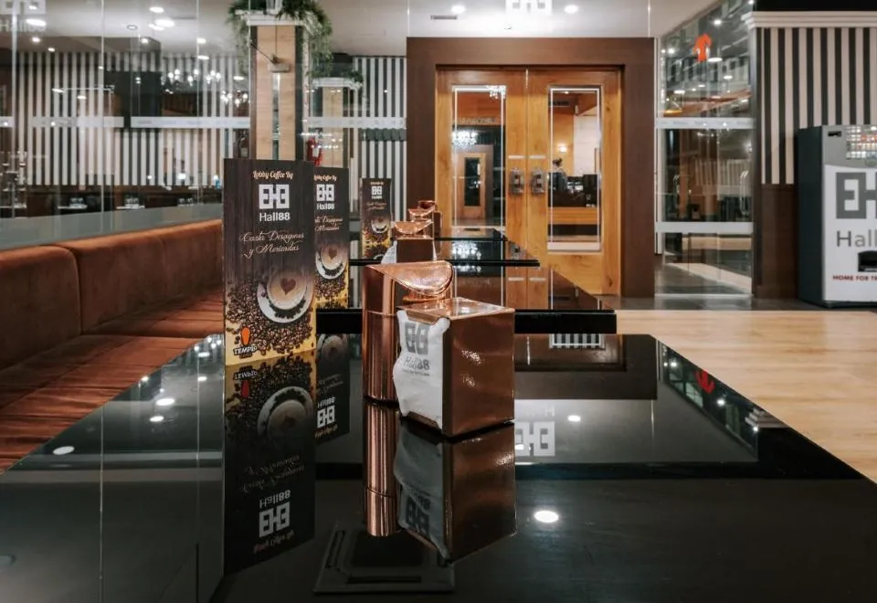 Zenit Hall 88 Studios