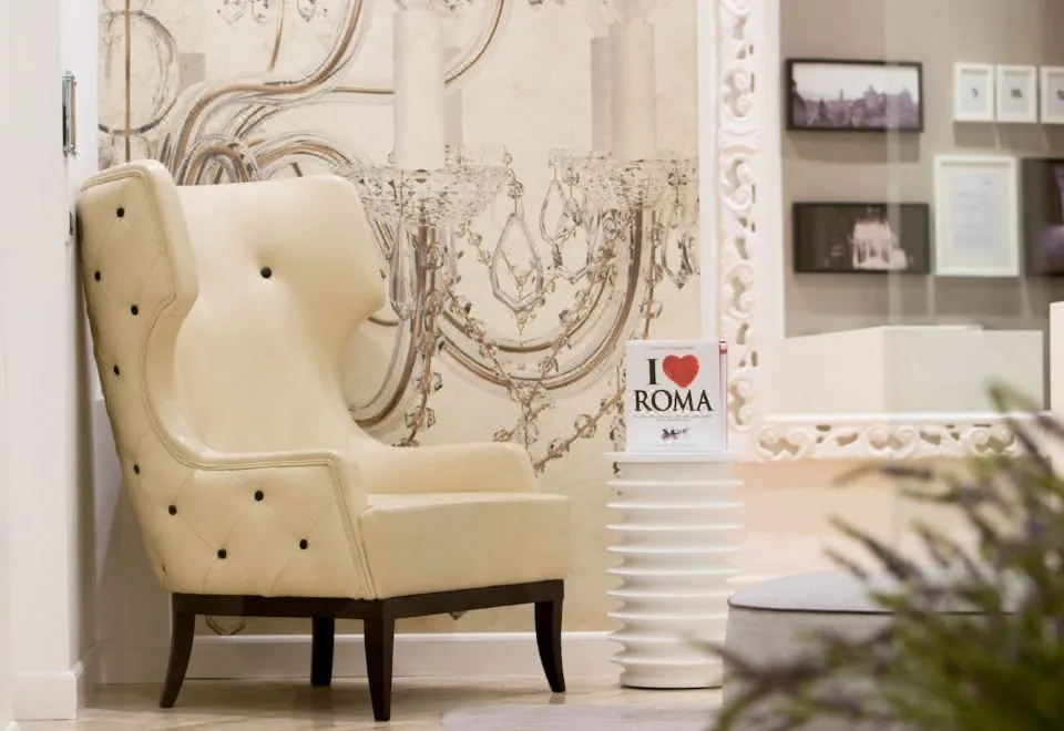 Via Del Corso Home Roma