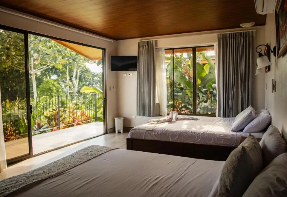 Miradas Arenal Hotel & Hotsprings