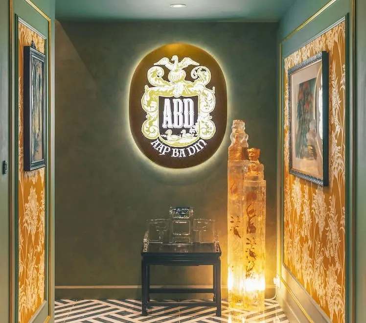 Lan Kwai Fong Hotel Kau U Fong