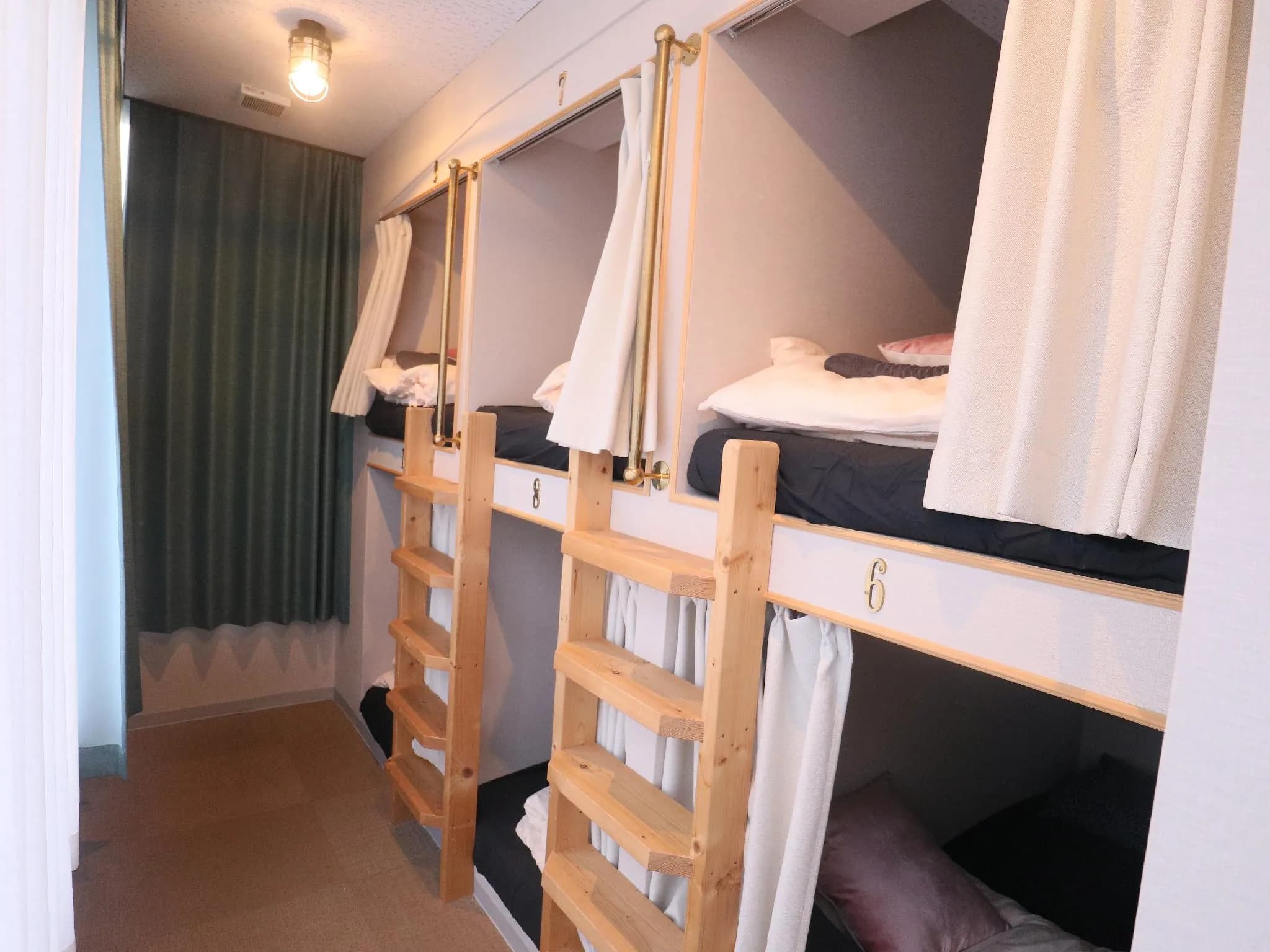 Tokyo,ootemati HOSTEL