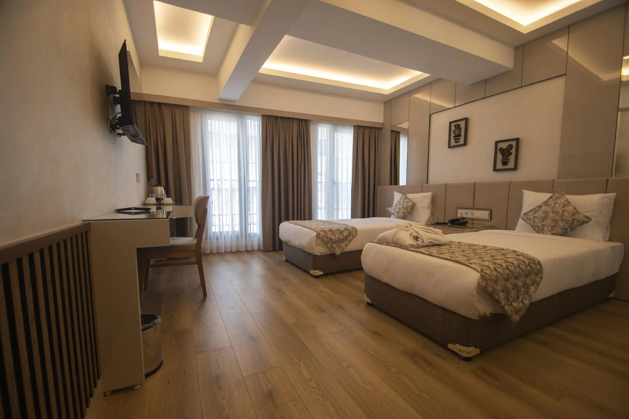 Vera Life Hotel