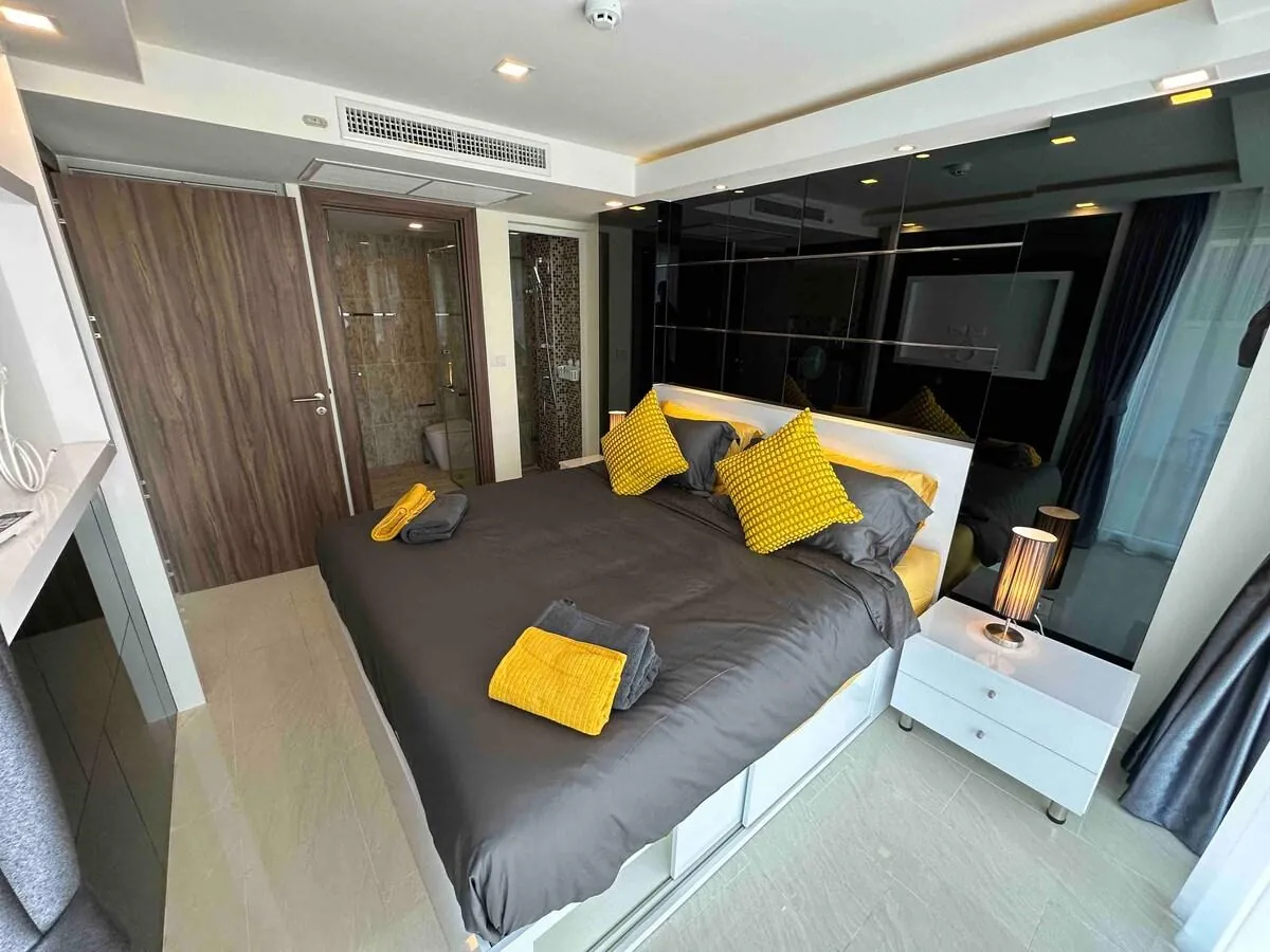 Large Luxury - Pattaya City Centre - Grand Avenue