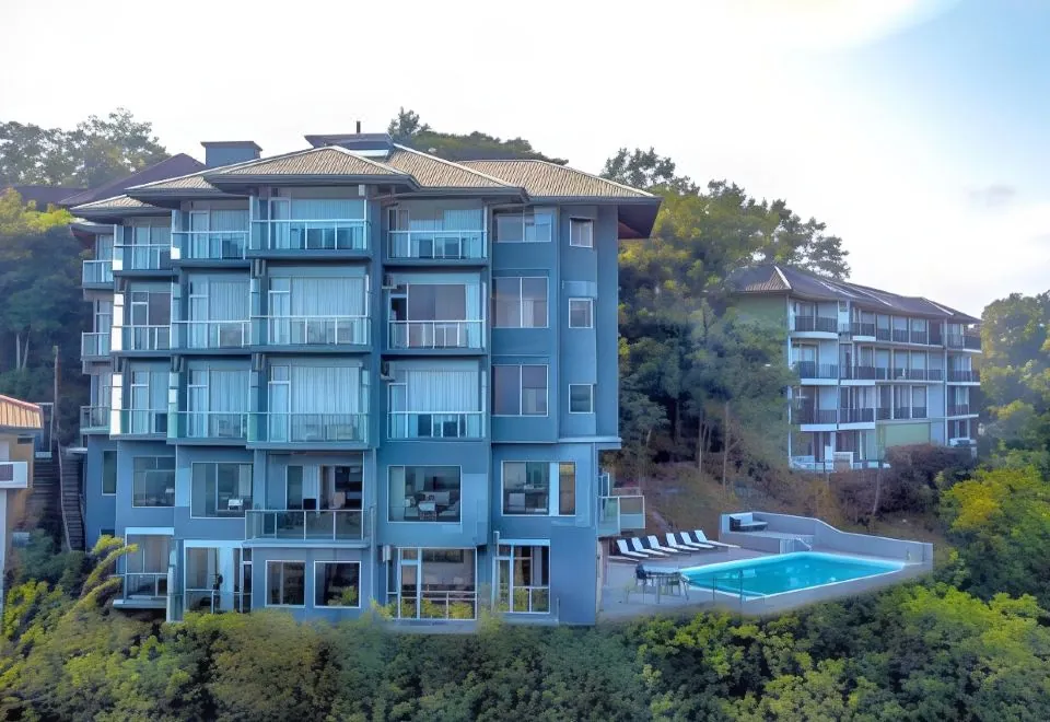 Mount Blue Kandy