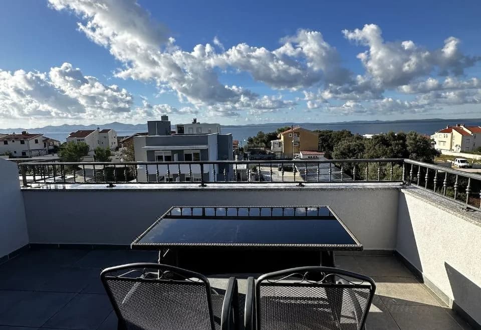Aparthotel Plat