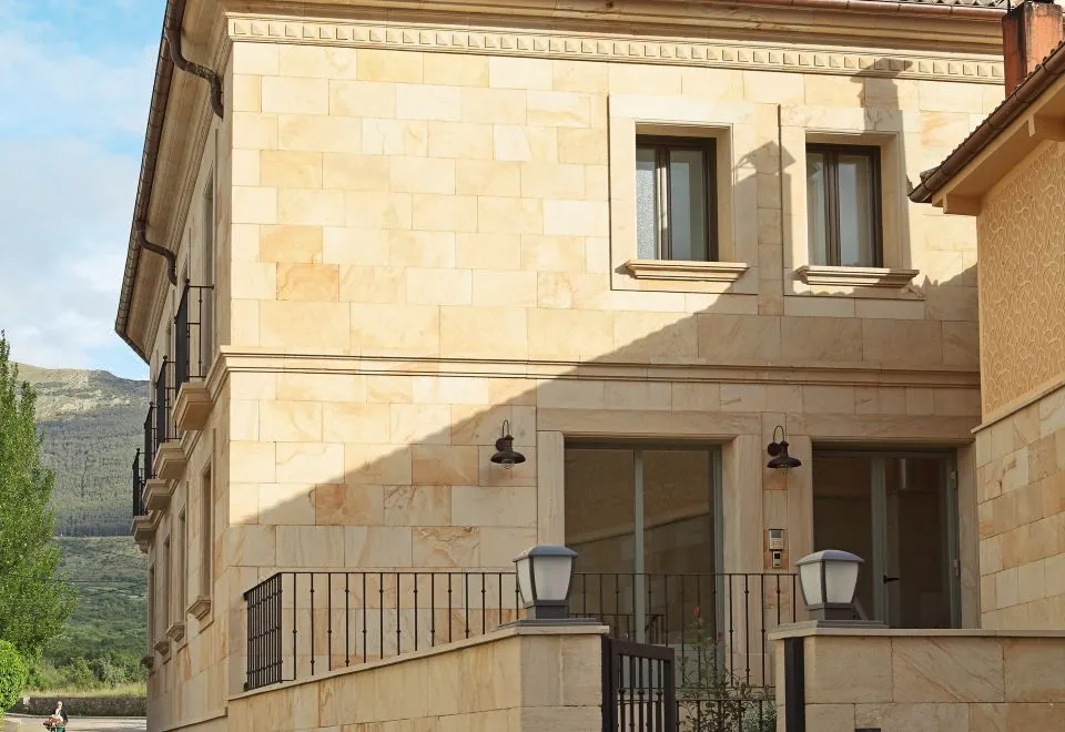Artesa Suites & Spa