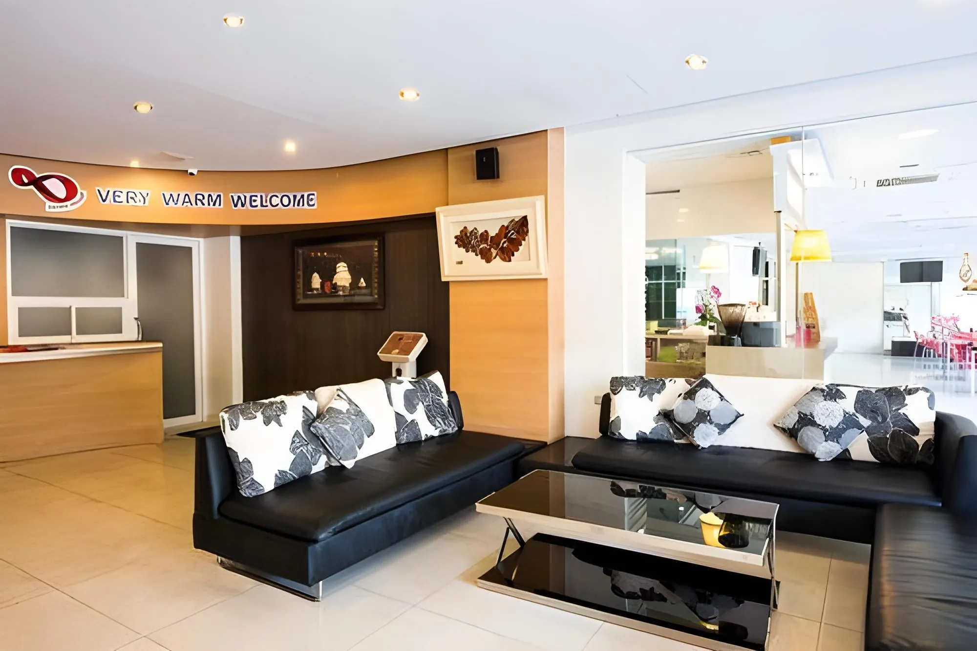 Tuana Patong Holiday Phuket