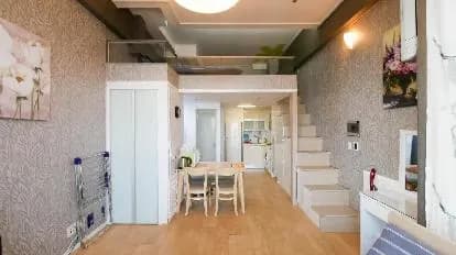 Travel House