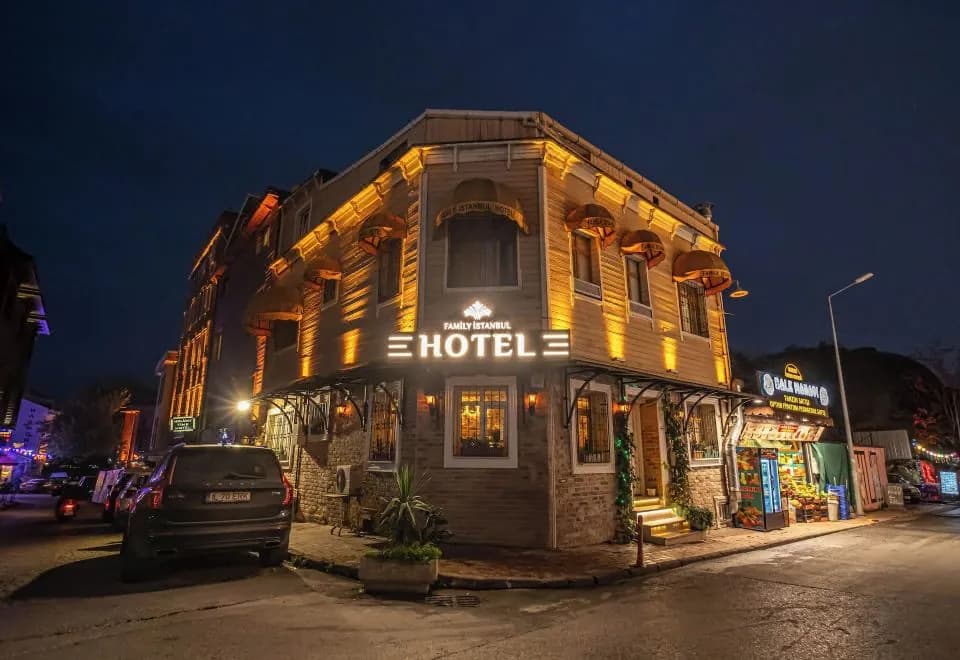 Family Istanbul Hotel