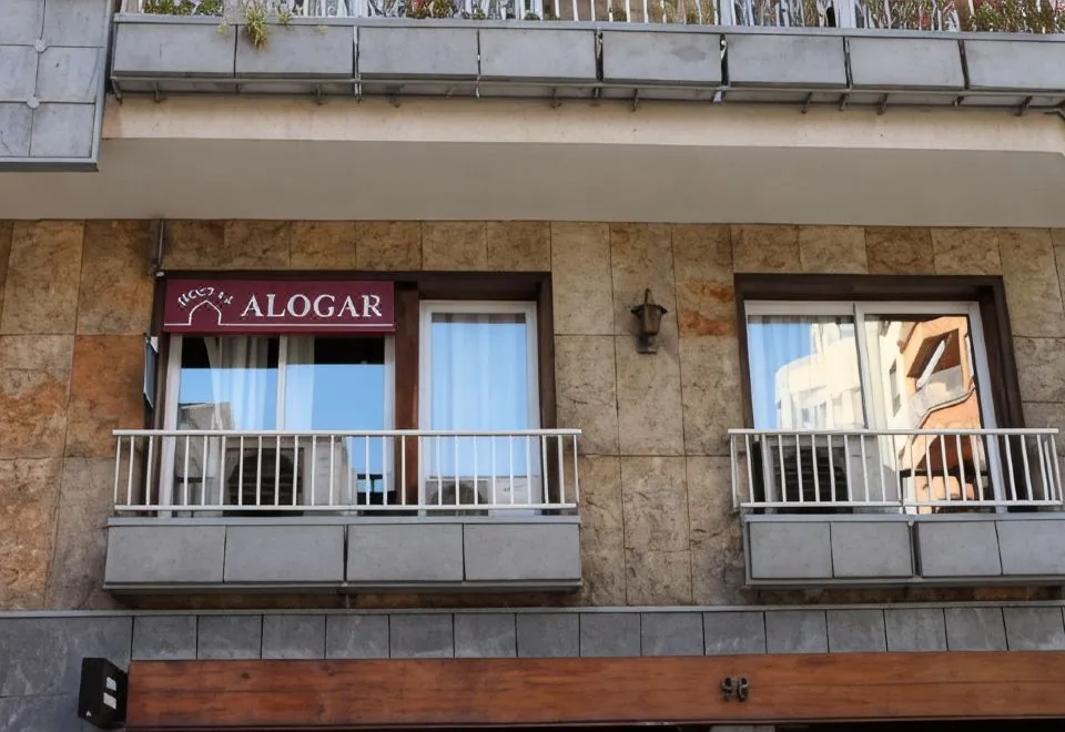 Hostal Alogar
