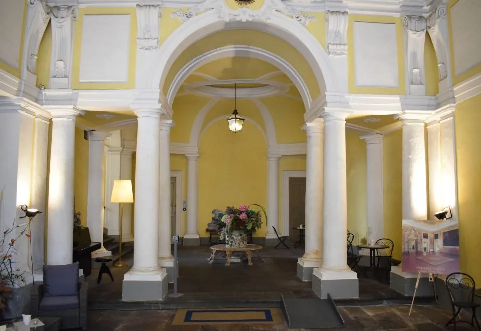 Palazzo Tucci Residenza d'Epoca