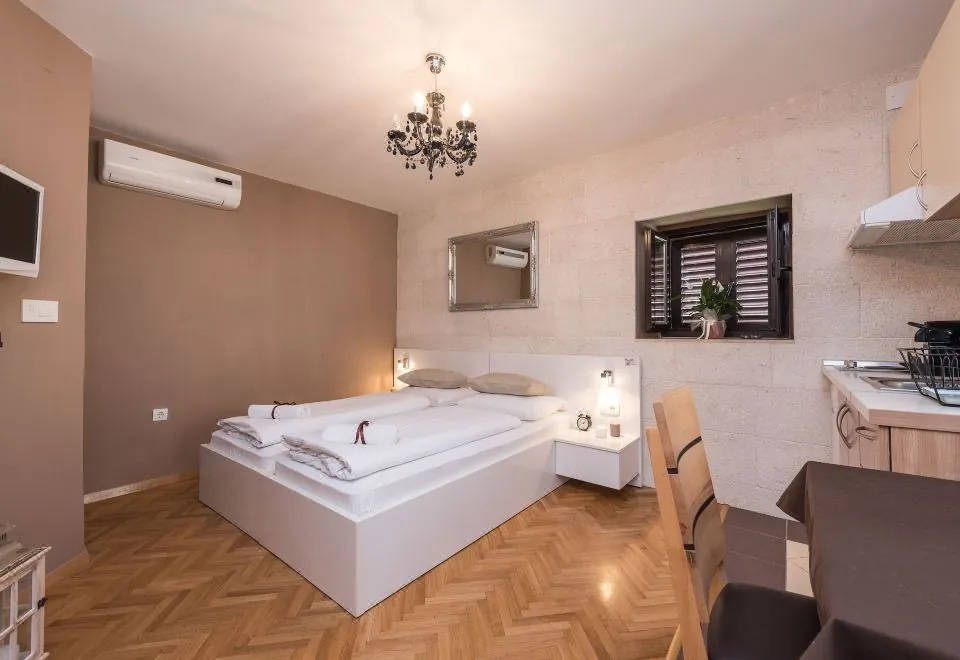 Apartments Donat