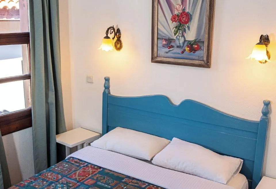 Atelya Art Hotel