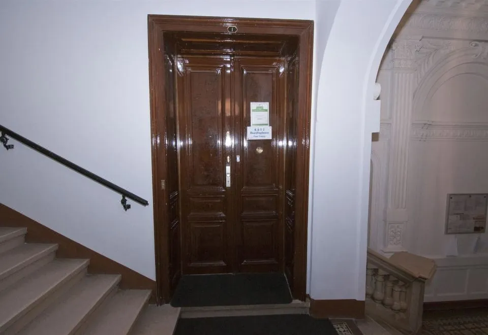K&T Boardinghouse