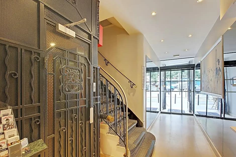 Hotel Riviera Elysees
