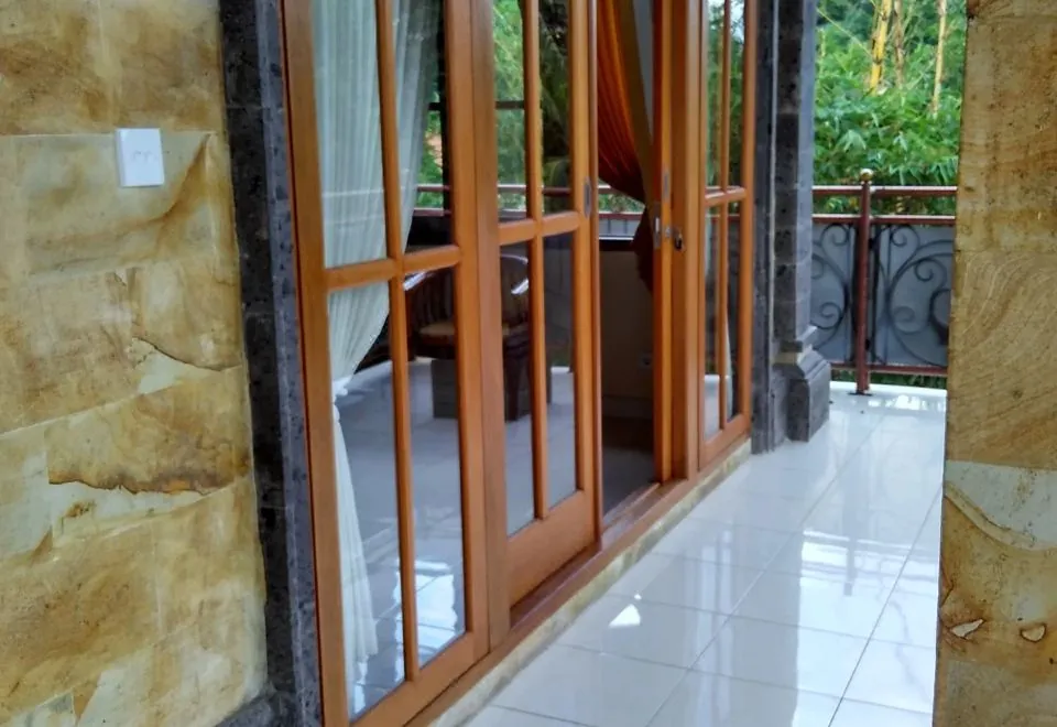 Monkey Forest Bungalow
