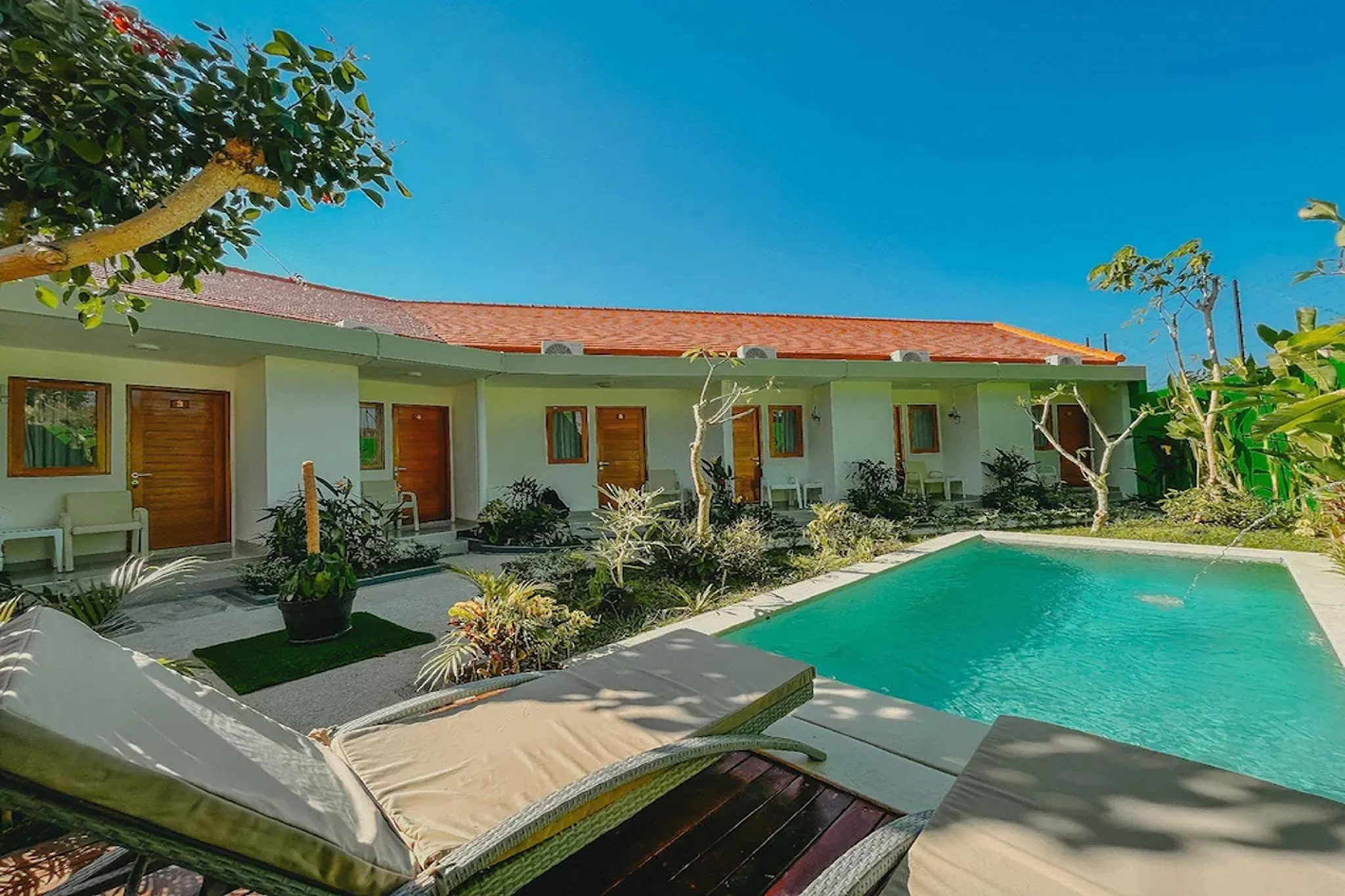 Mora Residence