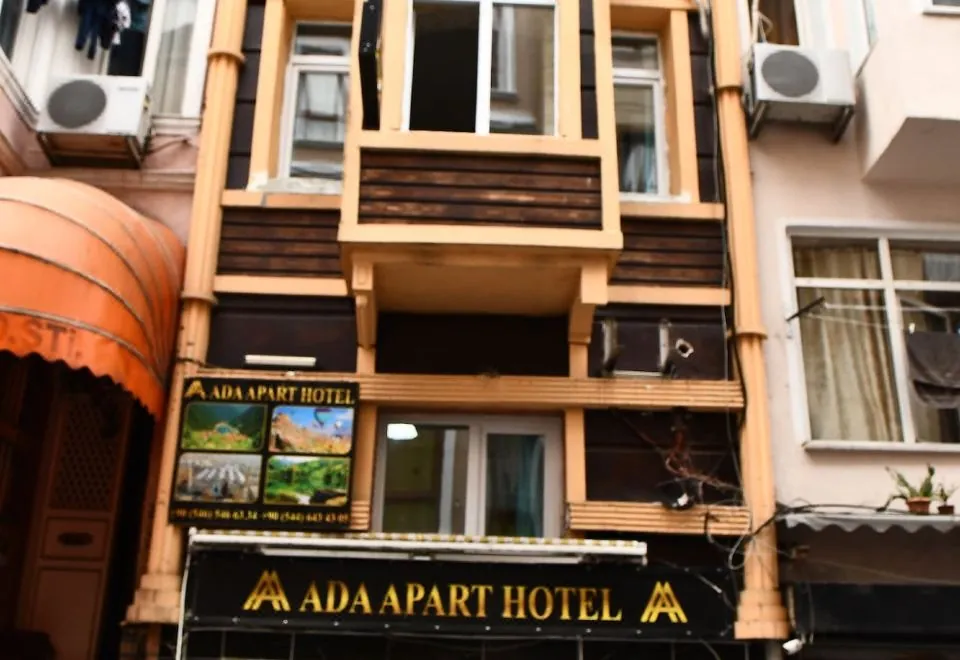 Ada Apartment
