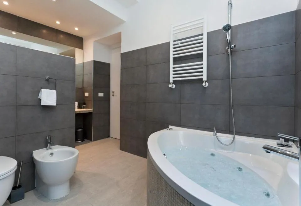 Aeterna Suites Collection