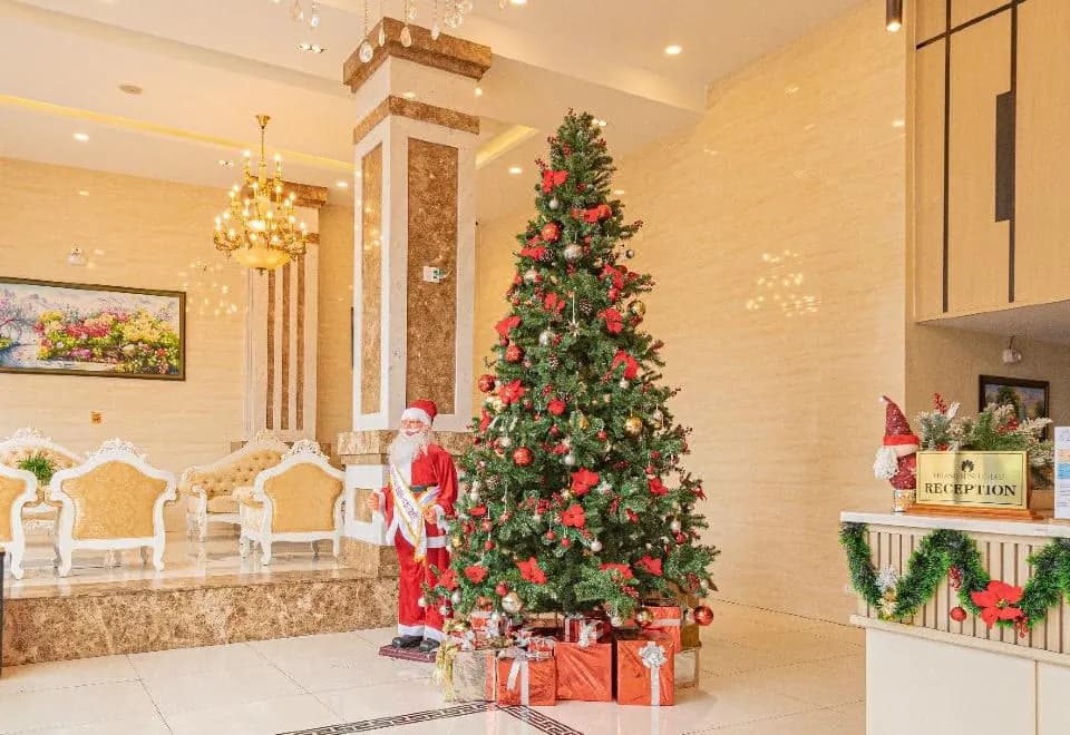 Hoang Minh Chau Ba Trieu Hotel
