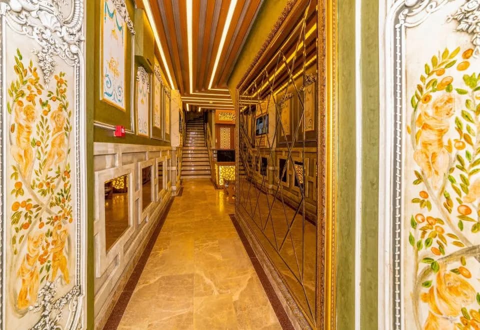 GoldenSand Hotel