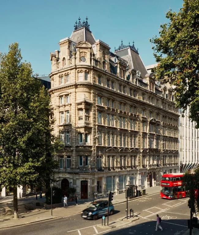Hyde London City