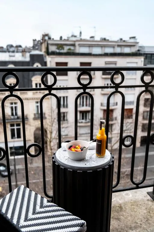 Grand Hotel Champs Elysées