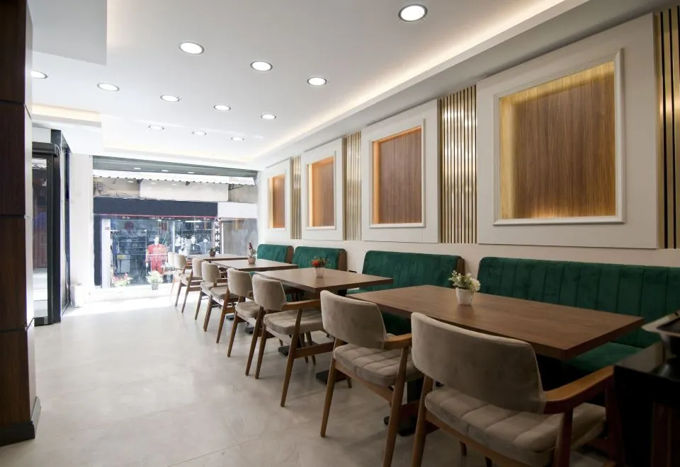 Bagoz Hotel