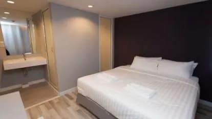 Nantra Ploenchit Hotel
