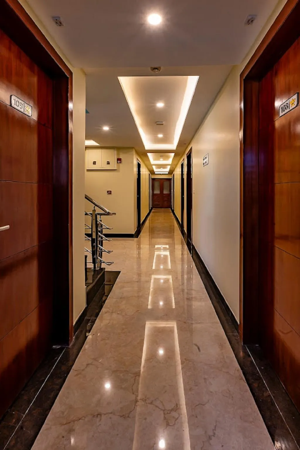 FIVE ELEMENTS HOTELS MERTIYA RESIDENCY