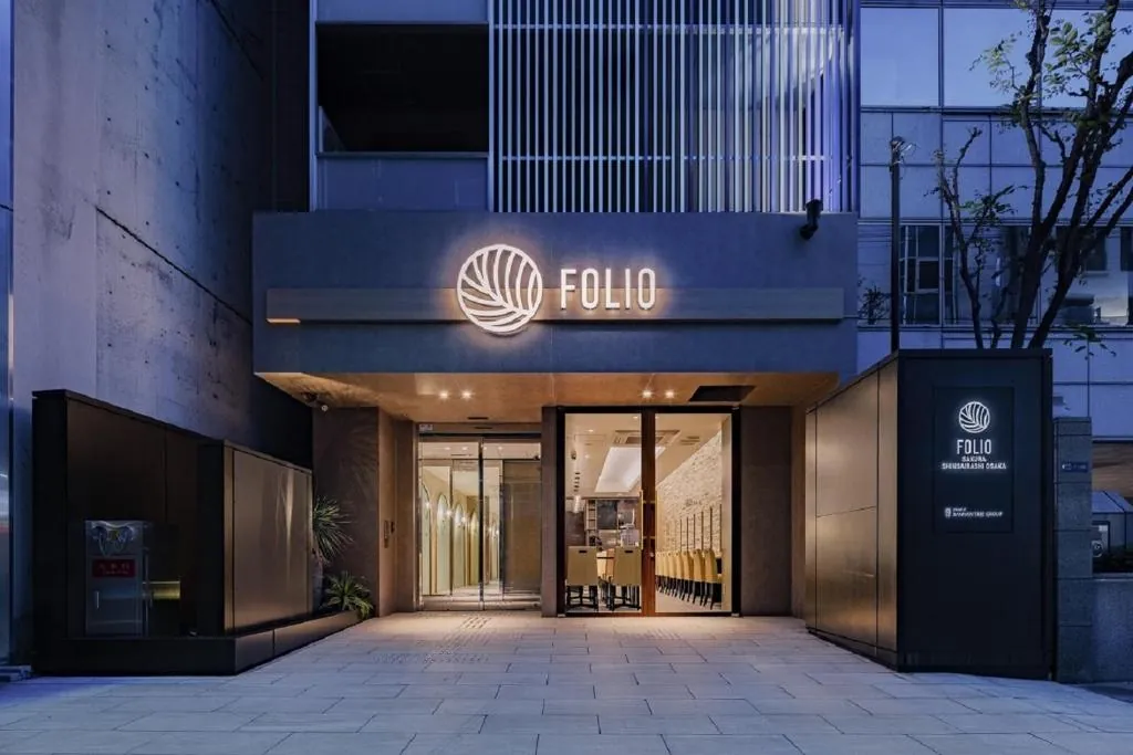 Shinsaibashi Crystal hotel