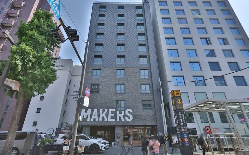 Makers Hotel