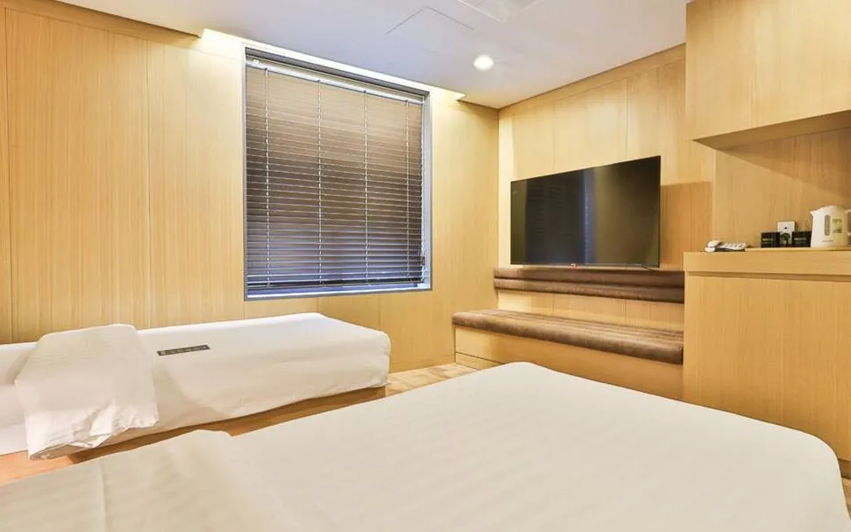 Makers Hotel