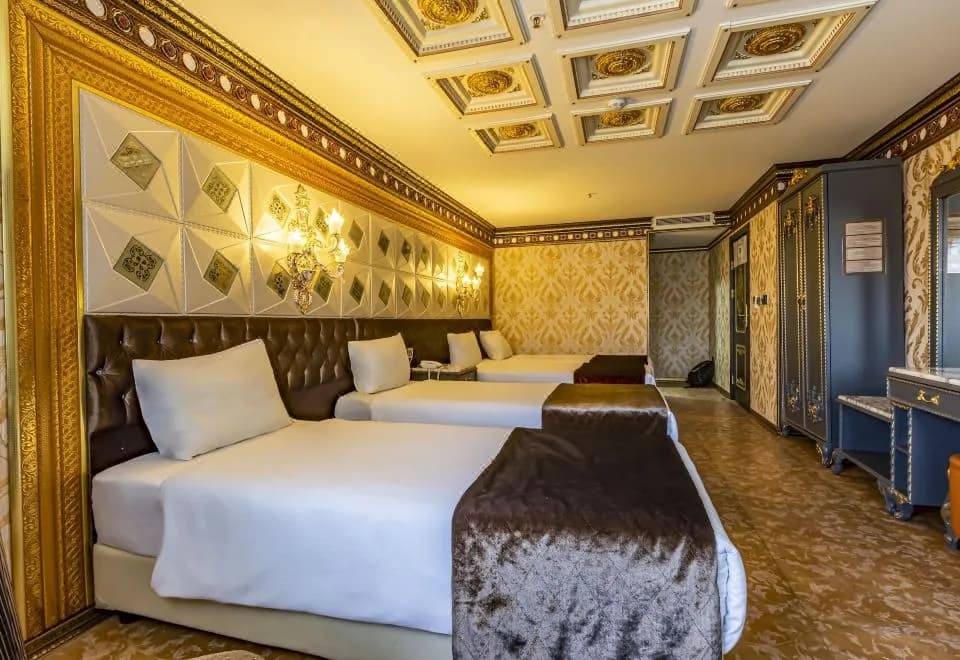 Laleli Blue Marmaray Hotel