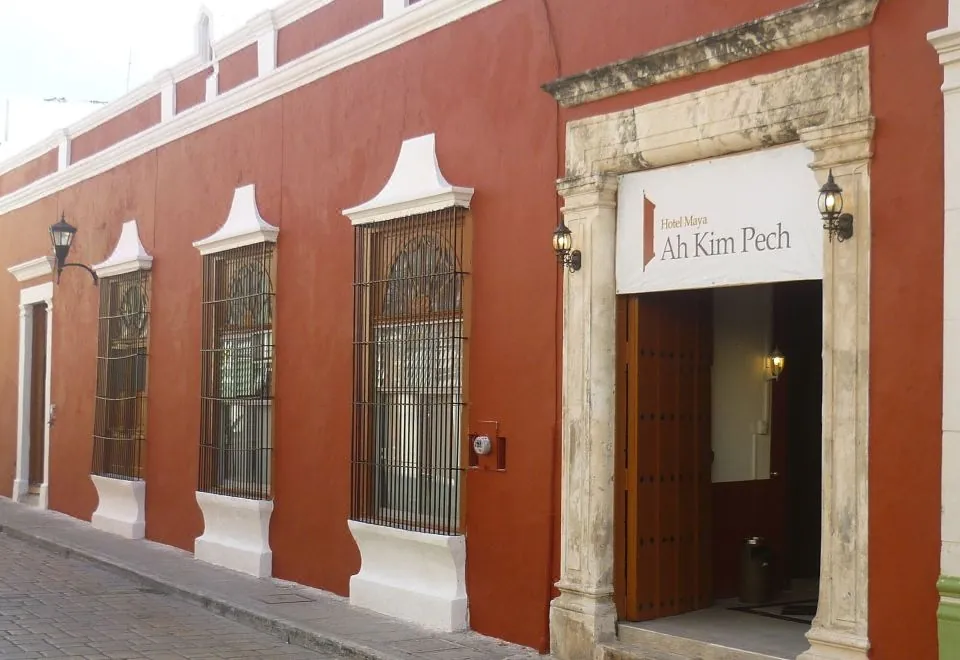 Hotel Maya Ah Kim Pech